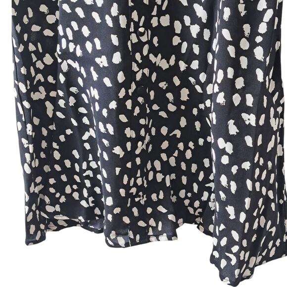 BaeVely Black And White Cinched Puff Sleeves Dress NWOT - Picture 5 of 7